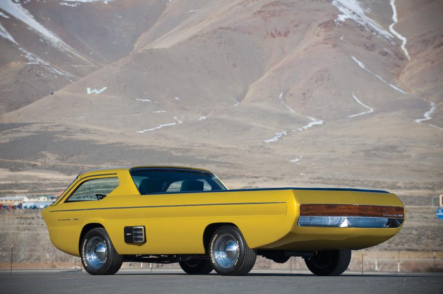  Dodge Deora Concept Car 1965 года  (фото 8 из 18)
